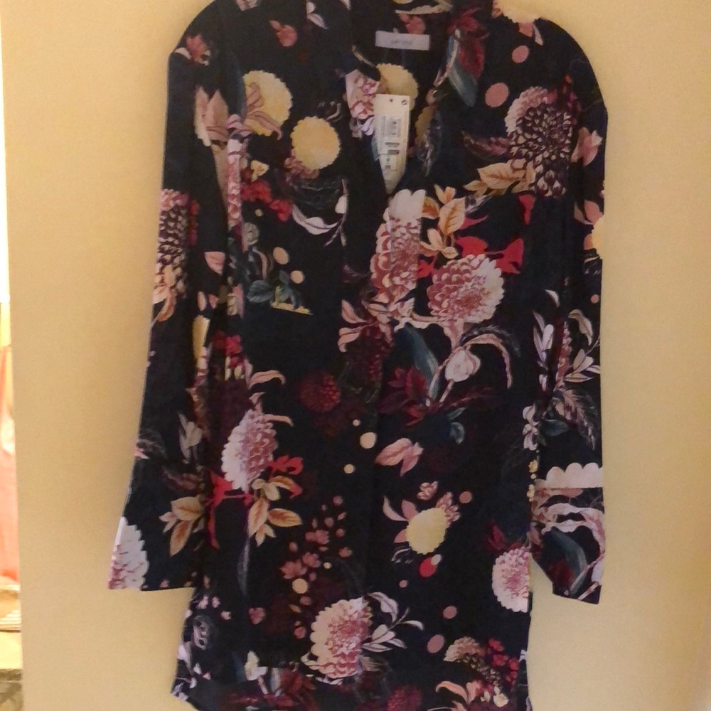 Womens long sleeve blouse